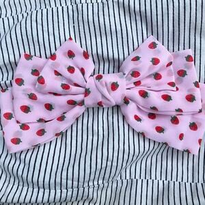 Pink strawberry hair bow, barrette clip, coquette cottagecore Y2K indie boho